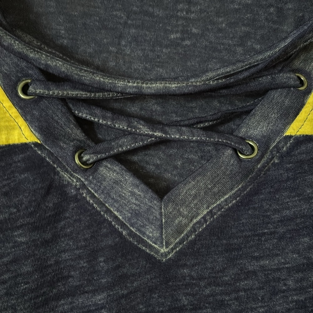 Maurice’s 24/7 Women’s Plus Size Top 1X Blue/Yellow - Picture 4 of 7